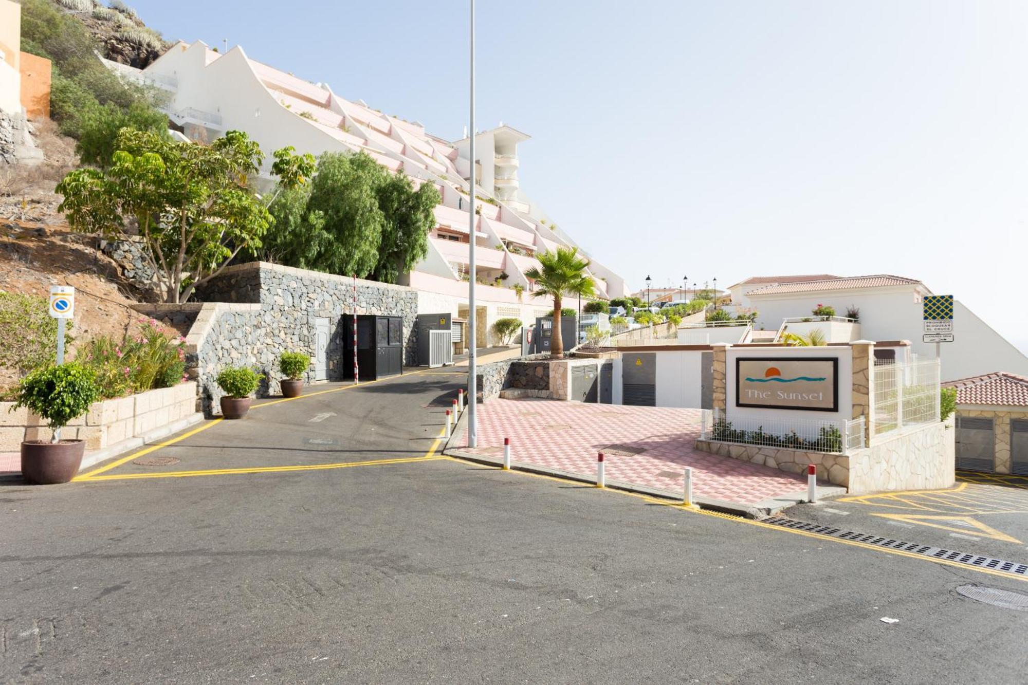 Eden Rentals Sunset Seaviews Residence Costa Adeje  Extérieur photo